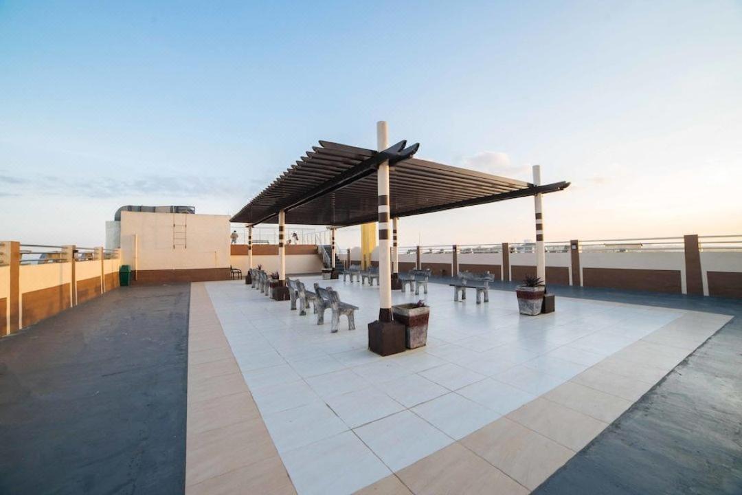 Cityland Tagaytay Taal Lake View City View Free Pool Parking Studios With Balcony Are City View Tagaytay City Exterior photo